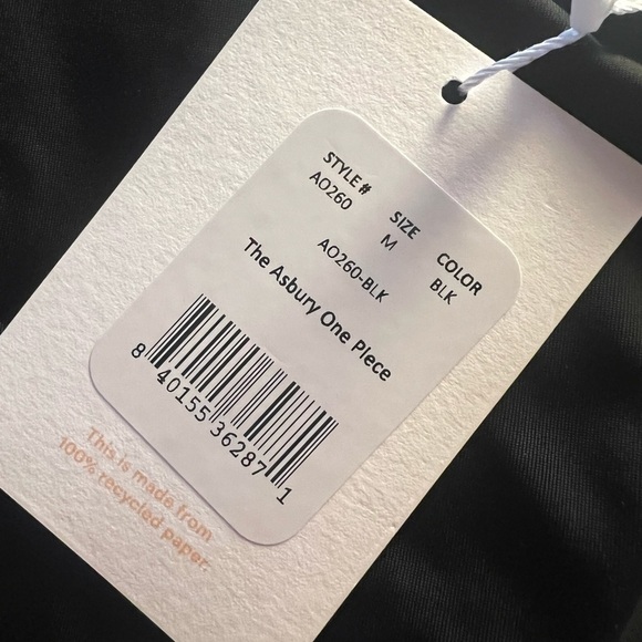 Andie Swim The Asbury One Piece Swimsuit NWT Size M Black - Picture 8 of 9